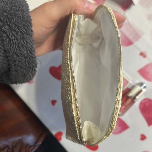 NWT Dior Pink Glow Ritual Lip Glow Oil Rosy Glow Blush Holiday Cosmetic bag set - Picture 4 of 6